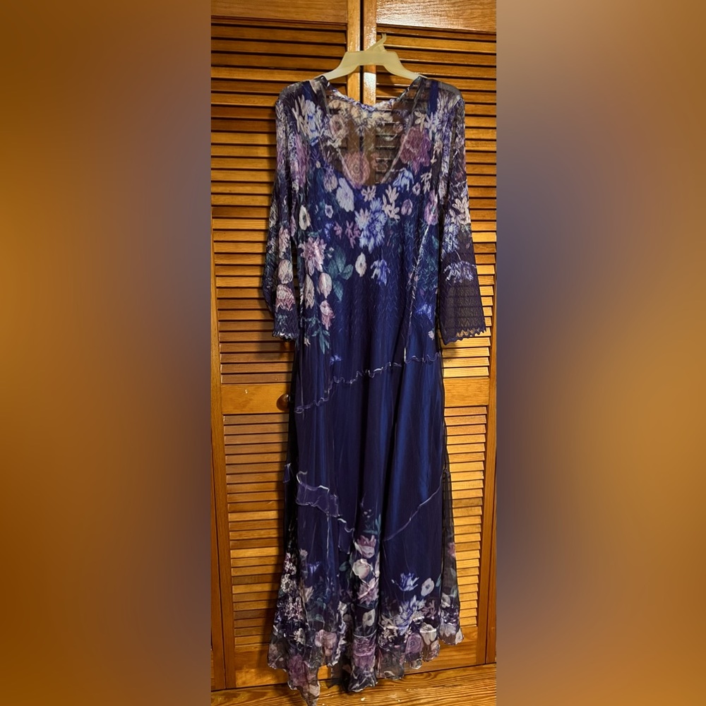 Excellent condition Charmeuse Dress.